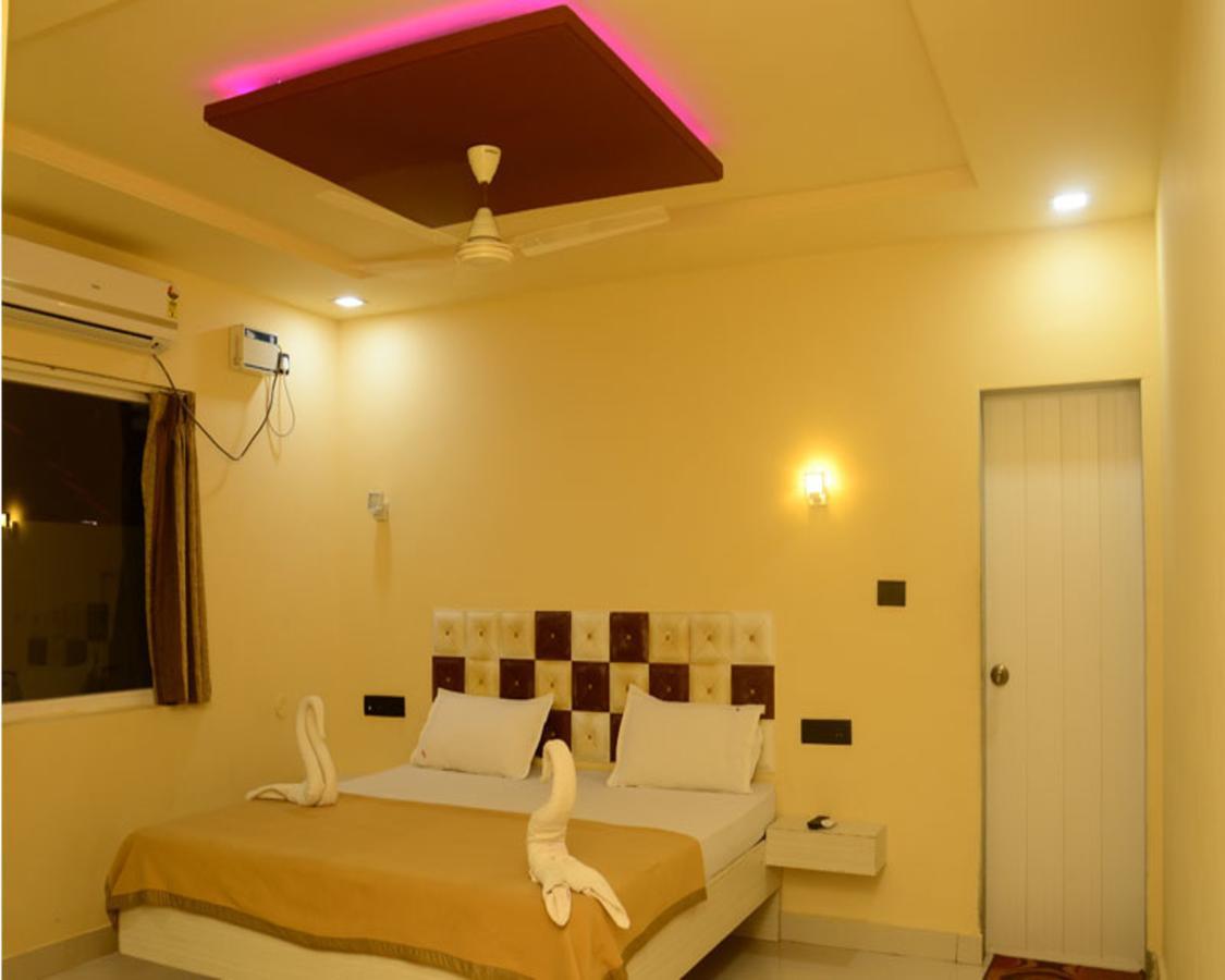 Planet Goa Beach Resort Calangute Ngoại thất bức ảnh